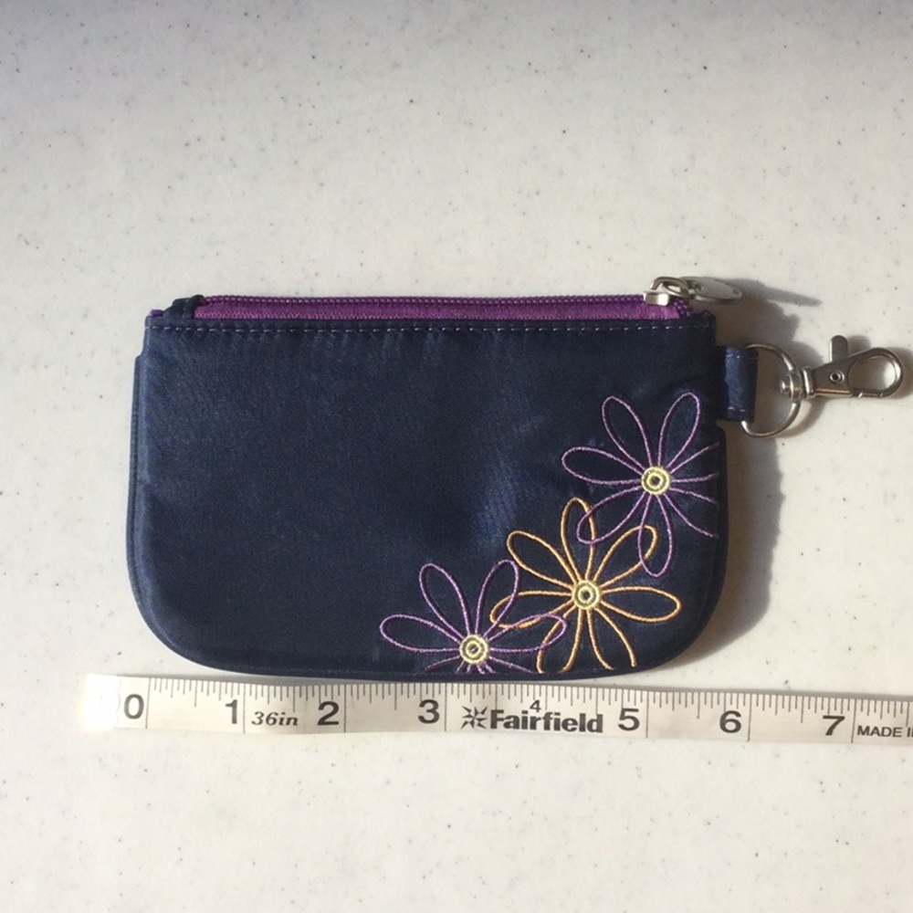 Travelon wallet. New without tags